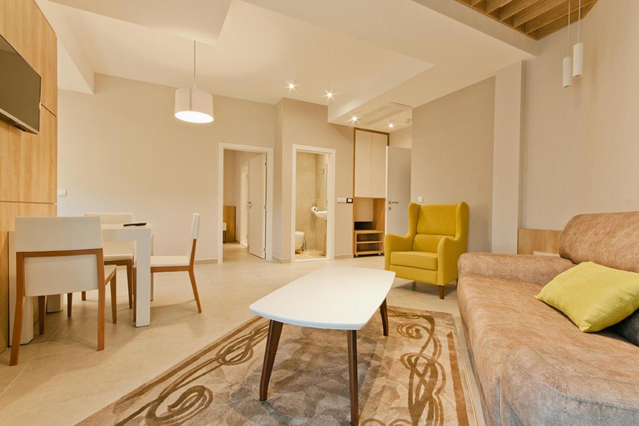 Hotel Hills Ulcinj Extérieur photo