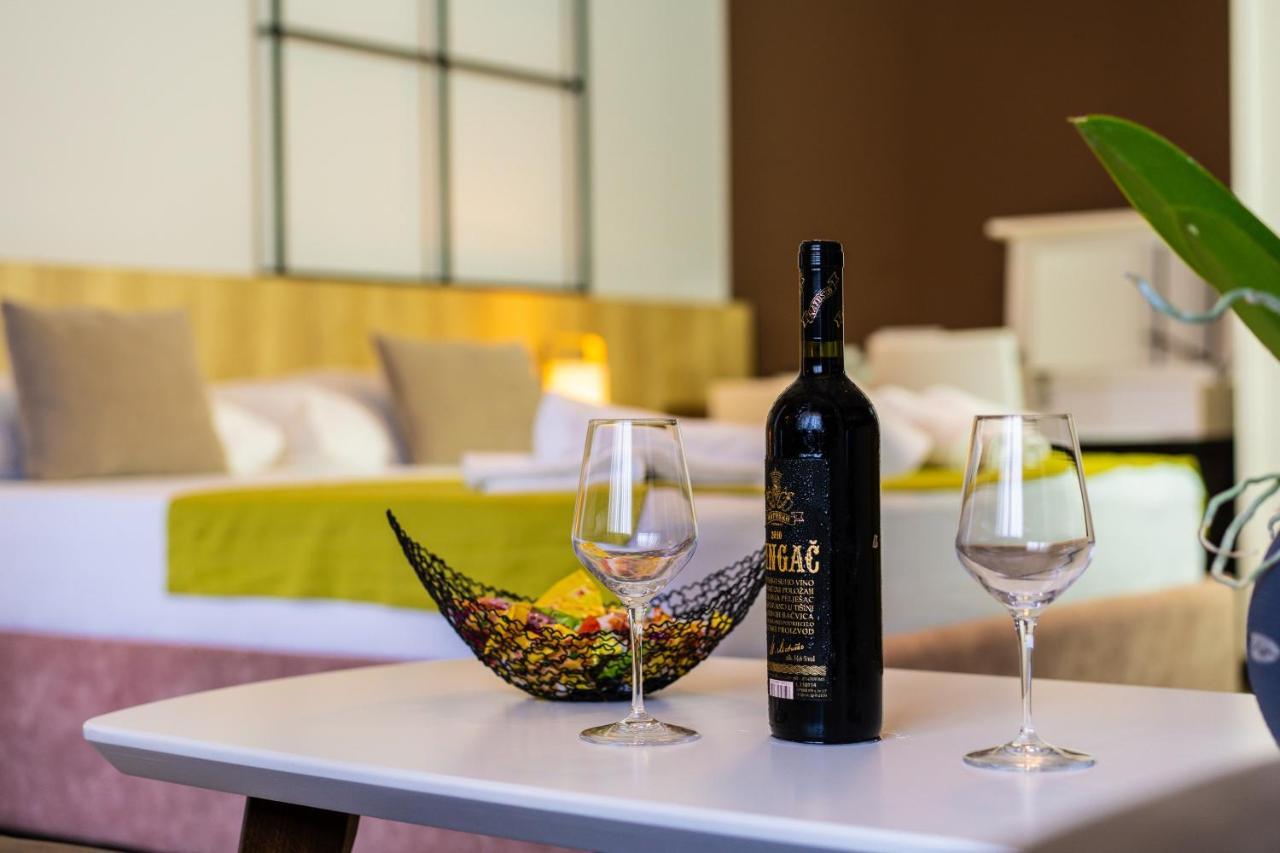 Hotel Hills Ulcinj Extérieur photo