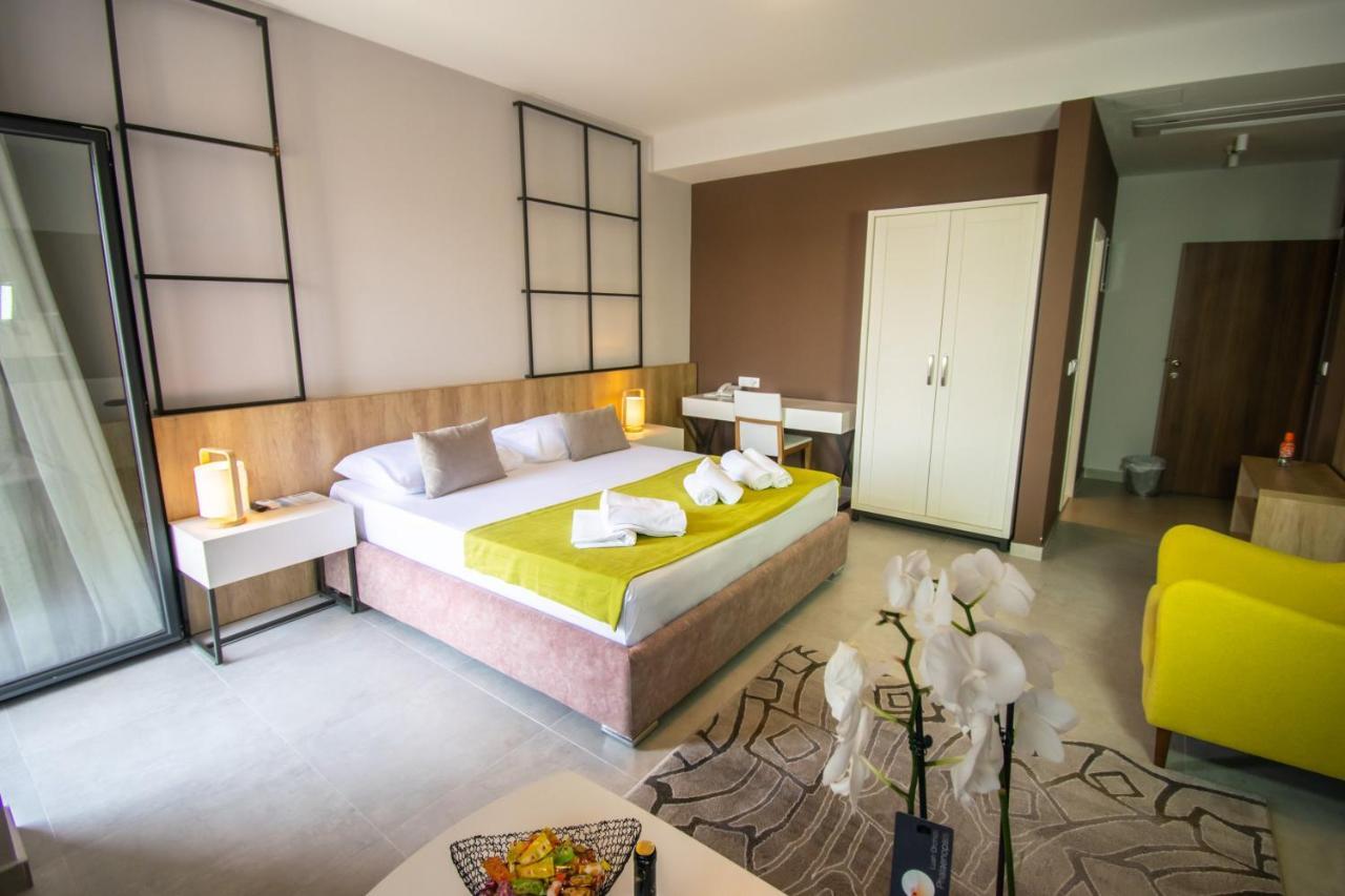 Hotel Hills Ulcinj Extérieur photo