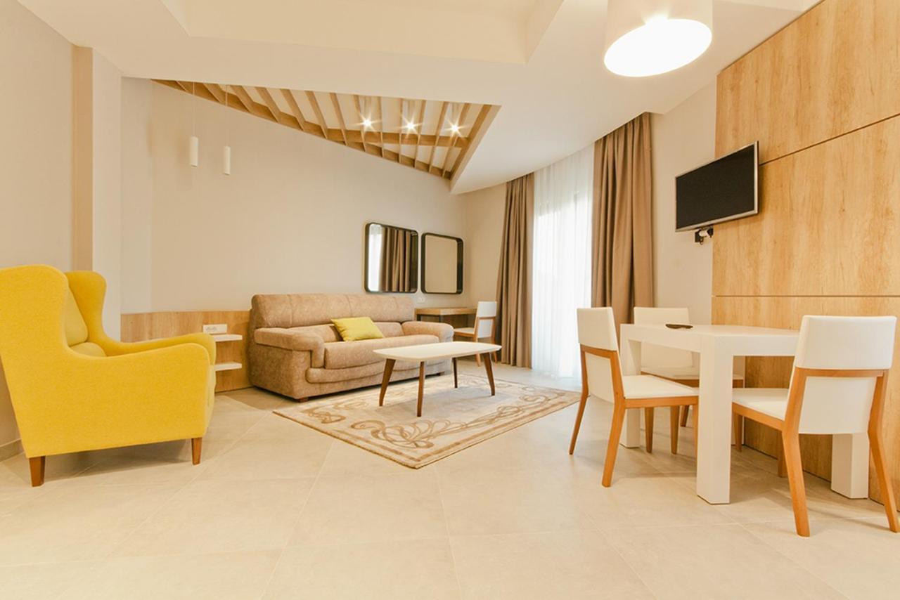 Hotel Hills Ulcinj Extérieur photo